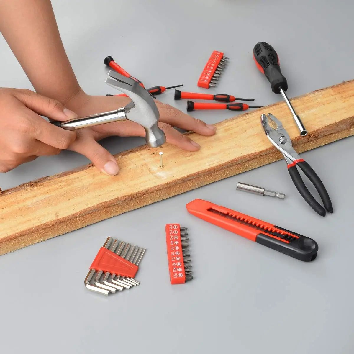 Small Basic Home Tool Set with Plastic Toolbox
